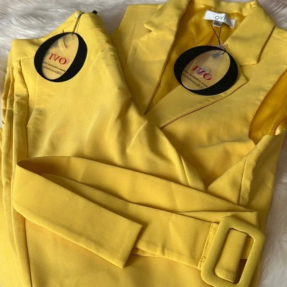 Ovi Yellow Pantsuit - Picture 3 of 3